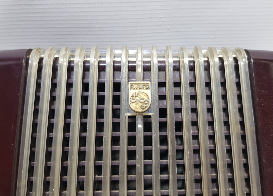 ANTİKA PHILIPS AHŞAP KASA RADYO