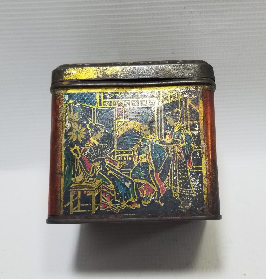 ORİJİNAL ETİKETİYLE OSMANLI DÖNEMİ NADİR ÇAY KUTUSU