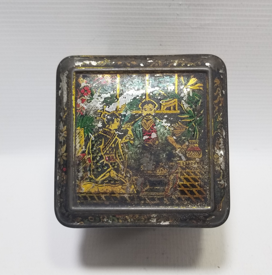 ORİJİNAL ETİKETİYLE OSMANLI DÖNEMİ NADİR ÇAY KUTUSU