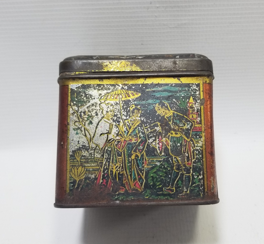 ORİJİNAL ETİKETİYLE OSMANLI DÖNEMİ NADİR ÇAY KUTUSU