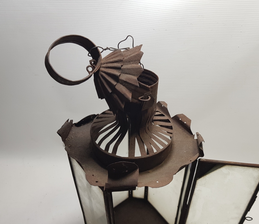 TAMAMI EL YAPIMI OSMANLI DÖNEMİ KONAK TİPİ EL MUMLUĞU