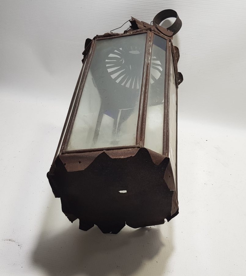 TAMAMI EL YAPIMI OSMANLI DÖNEMİ KONAK TİPİ EL MUMLUĞU