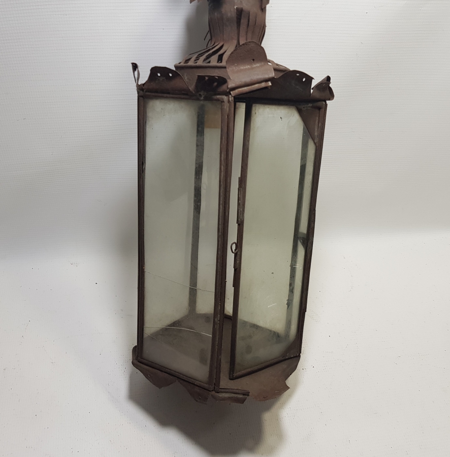 TAMAMI EL YAPIMI OSMANLI DÖNEMİ KONAK TİPİ EL MUMLUĞU