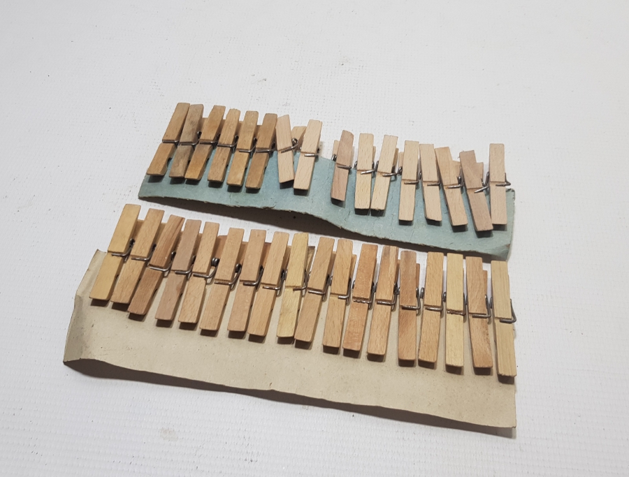 ANTİKA AHŞAP ÇAMAŞIR MANDALI LOTU