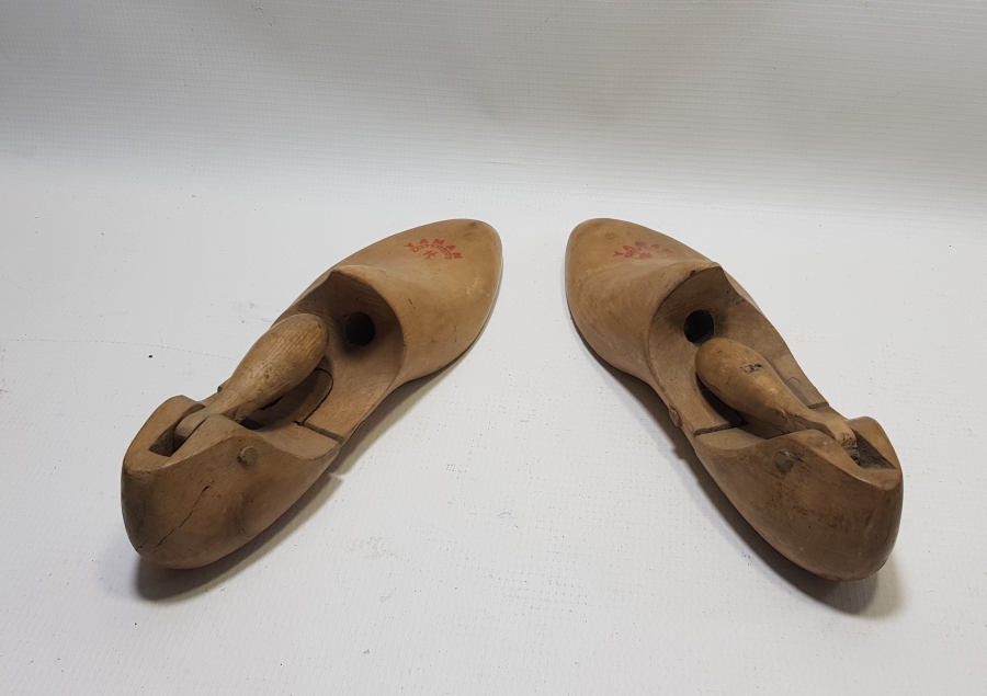 ANTİKA AHŞAP AYAKKABICI KALIBI