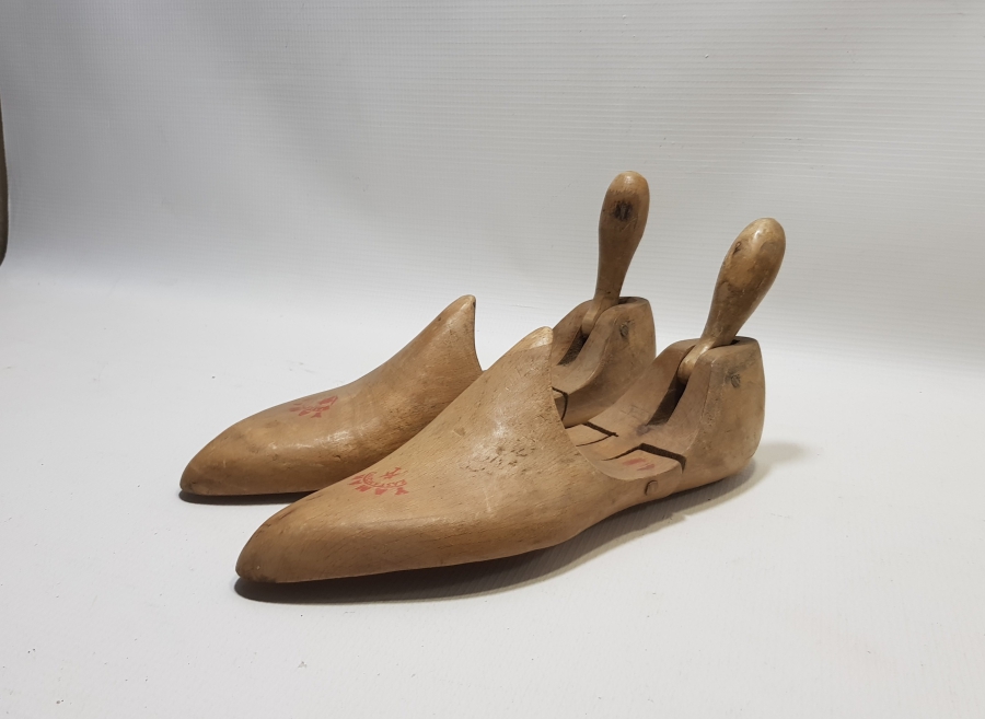 ANTİKA AHŞAP AYAKKABICI KALIBI