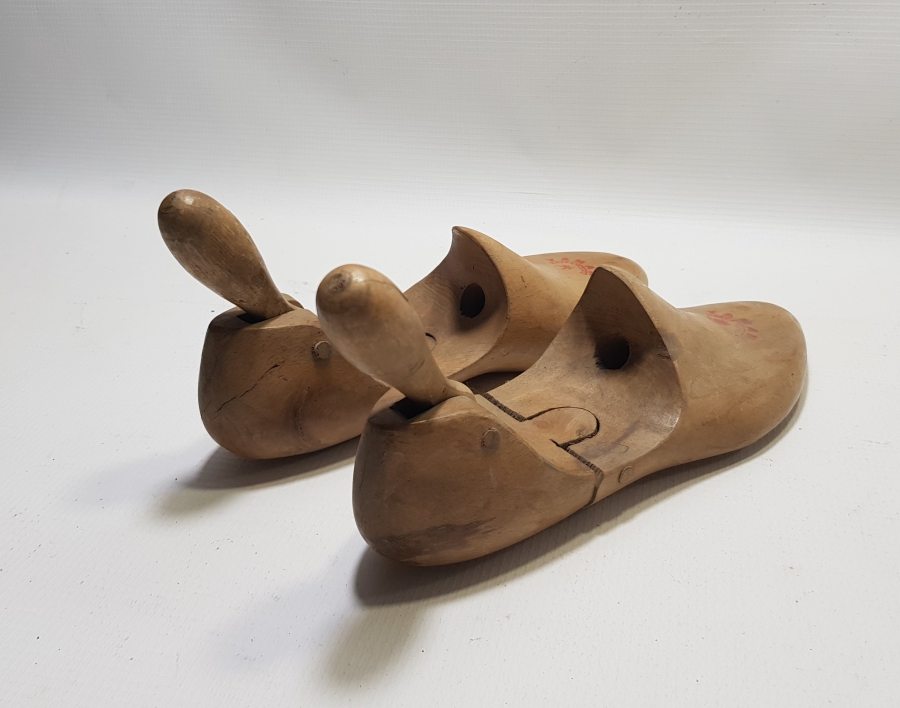 ANTİKA AHŞAP AYAKKABICI KALIBI