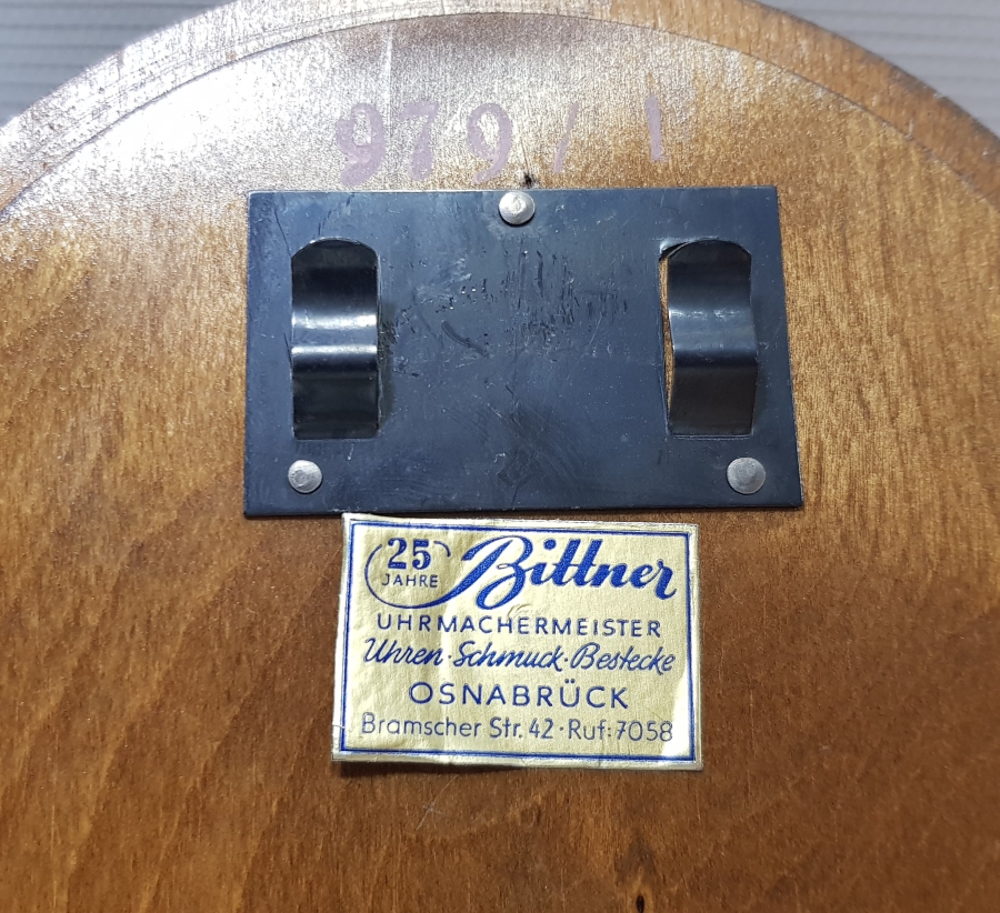 ORİJİNAL ANAHTARIYLA ANTİKA KURMALI ALMAN ŞÖMİNE SAATİ