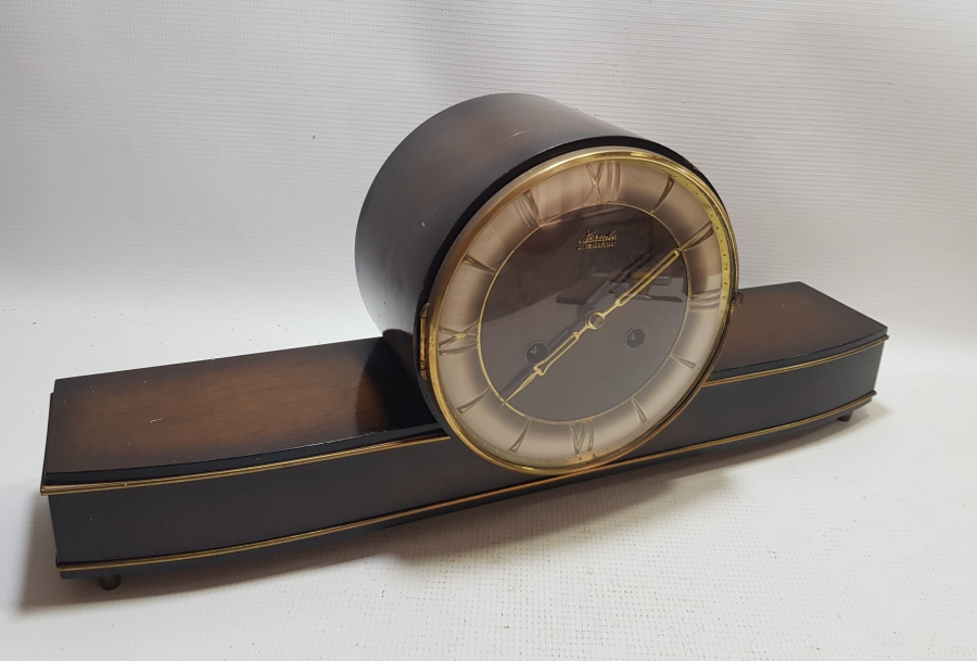 ORİJİNAL ANAHTARIYLA ANTİKA KURMALI ALMAN ŞÖMİNE SAATİ