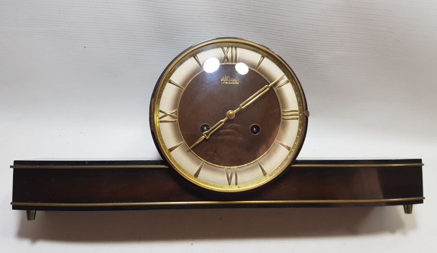 ORİJİNAL ANAHTARIYLA ANTİKA KURMALI ALMAN ŞÖMİNE SAATİ