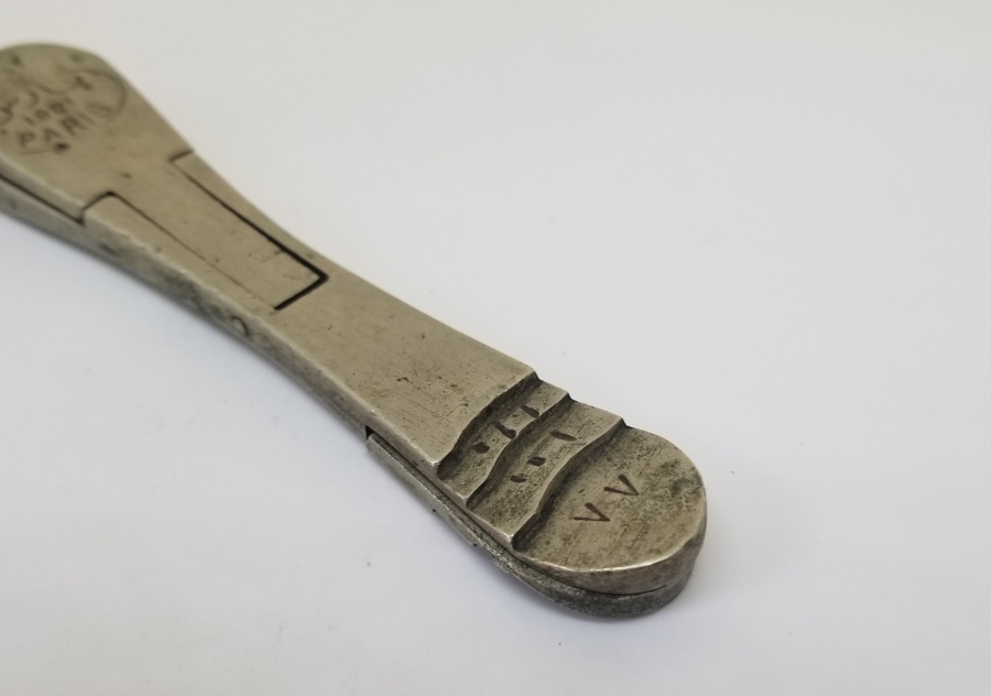 NADİR TİPTE İLK KEZ GÖRÜLEN KUYUMCU TERAZİSİ