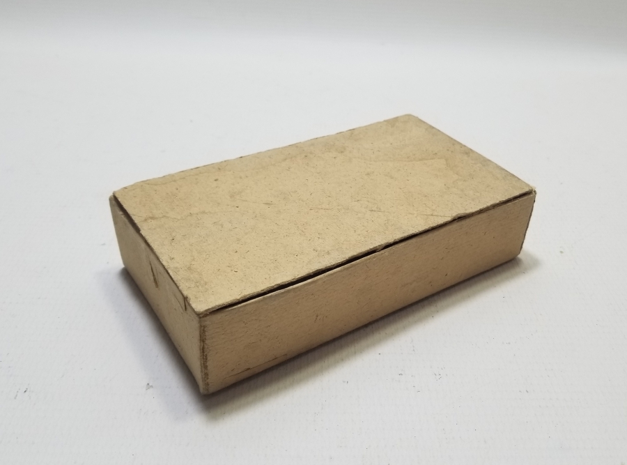 ÜZERİ 3 DİLDE YAZILI OSMANLI DÖNEMİ ÇOK NADİR HACI BEKİR LOKUMU KUTUSU