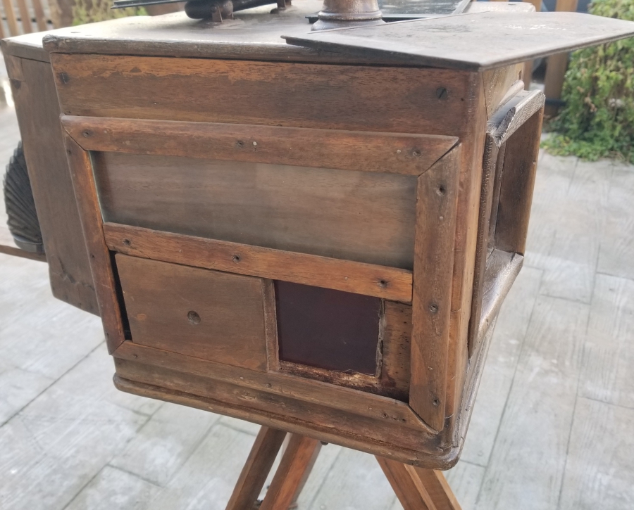 OSMANLI DÖNEMİ ÇOK NADİR AYAKLI AHŞAP KASA FOTOĞRAF MAKİNESİ