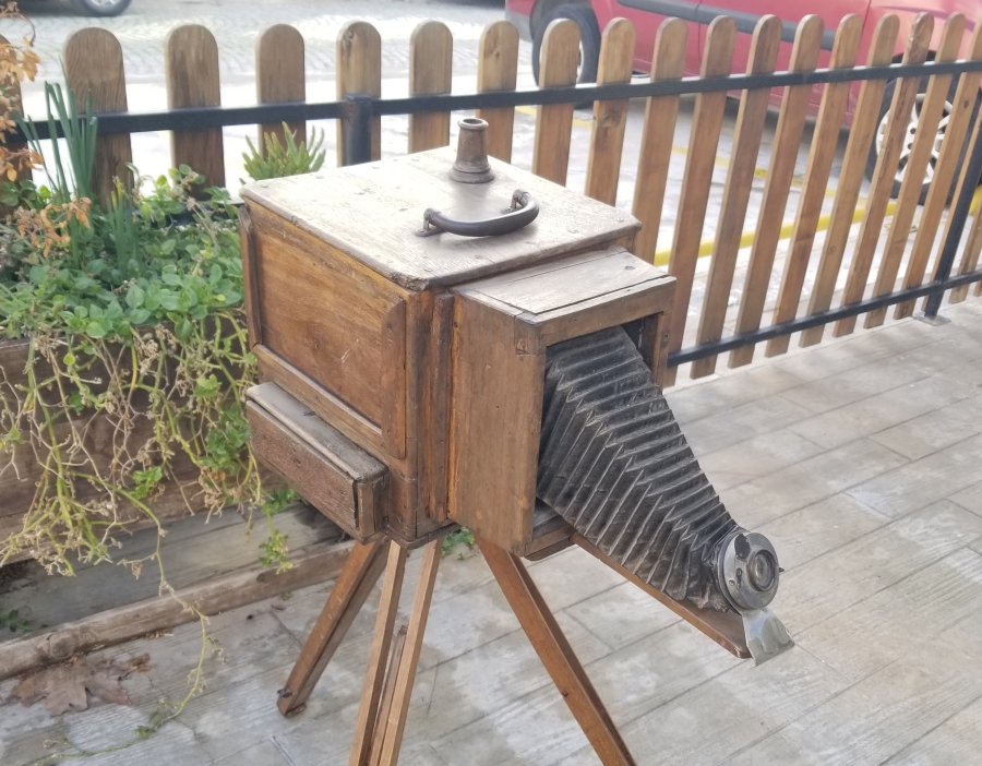 OSMANLI DÖNEMİ ÇOK NADİR AYAKLI AHŞAP KASA FOTOĞRAF MAKİNESİ