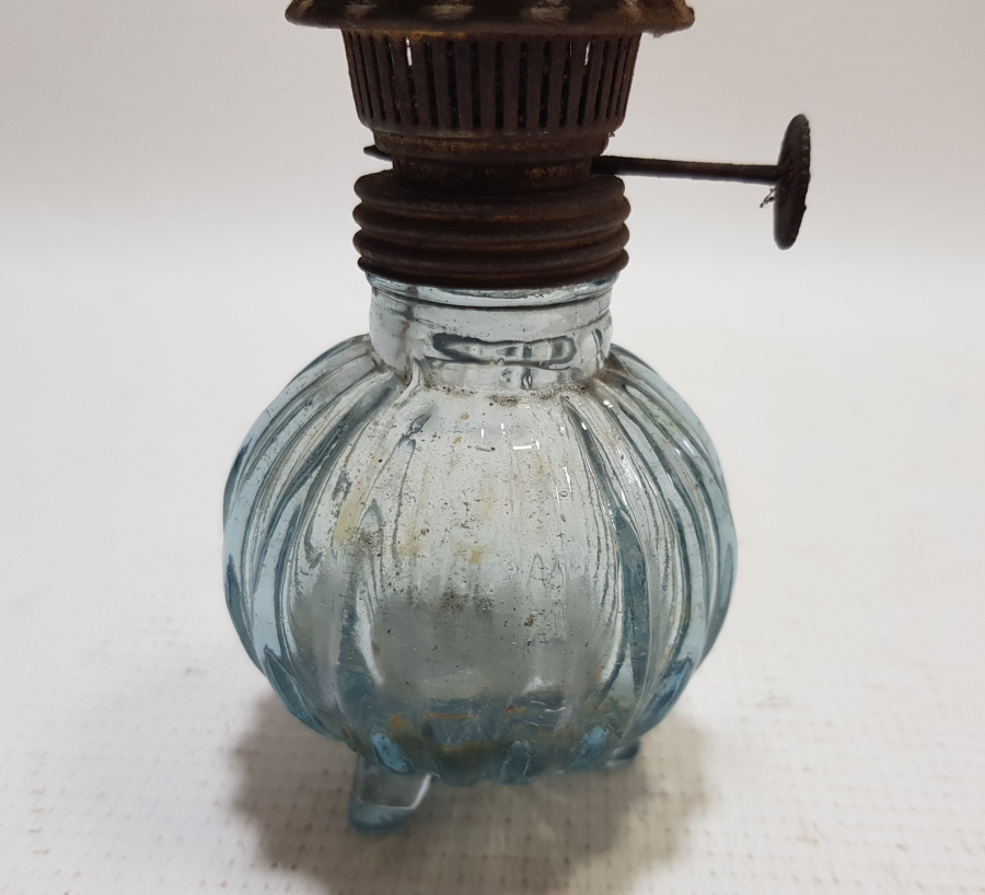 NADİR RENKTE ANTİKA ŞİNANAY LAMBA