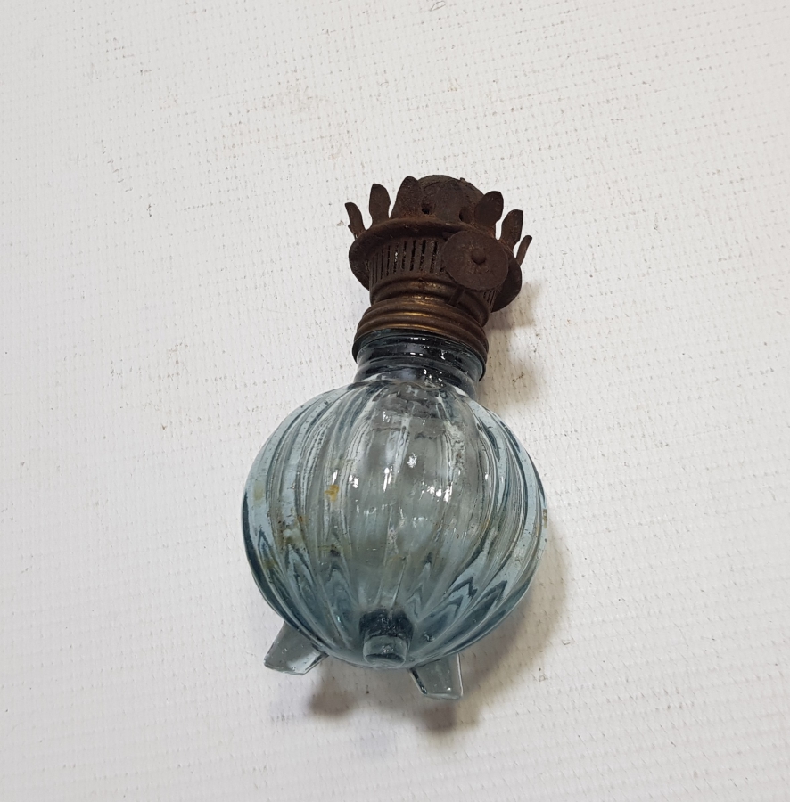 NADİR RENKTE ANTİKA ŞİNANAY LAMBA