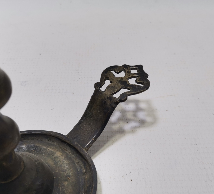 NADİR TİPTE OSMANLI DÖNEMİ TUTMAÇLI ESERİ İSTANBUL EL MUMLUĞU