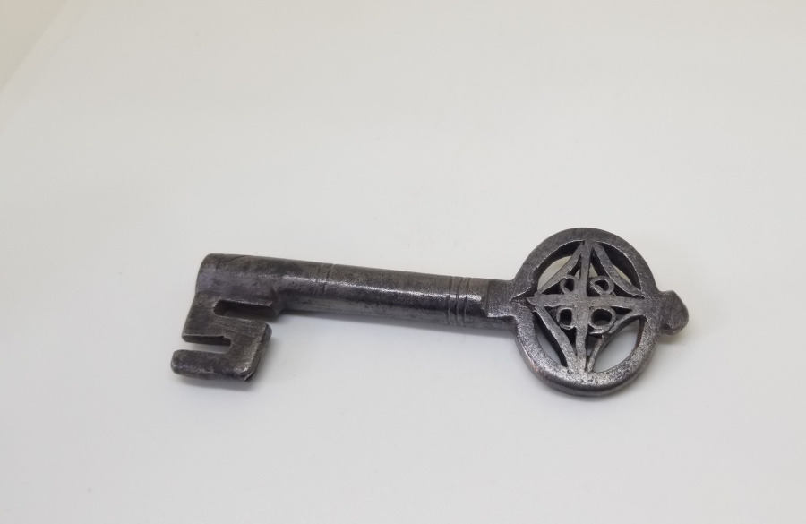 OSMANLI DÖNEMİ NADİR TİPTE SAPI GİZLİ HAÇLI KAYSERİ İŞİ ANAHTAR