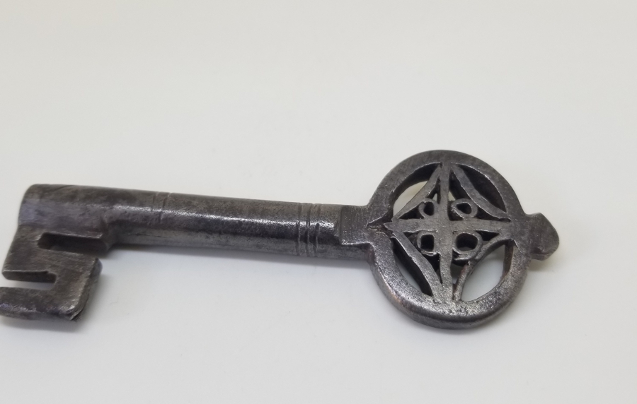 OSMANLI DÖNEMİ NADİR TİPTE SAPI GİZLİ HAÇLI KAYSERİ İŞİ ANAHTAR