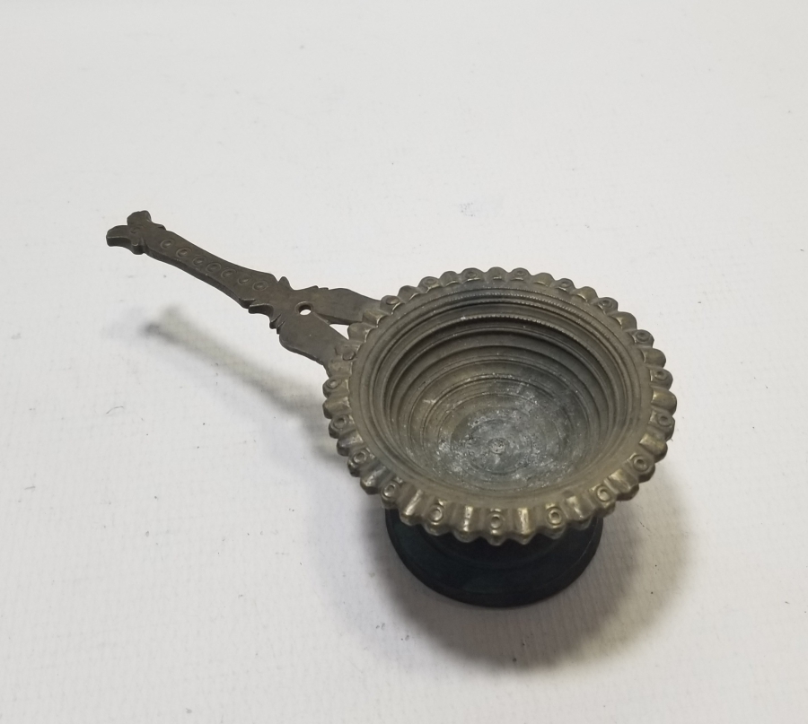 ÜZERİ KUŞ GÖZÜ FİGÜRLÜ OSMANLI DÖNEMİ NADİR NARGİLE KÖZLÜĞÜ