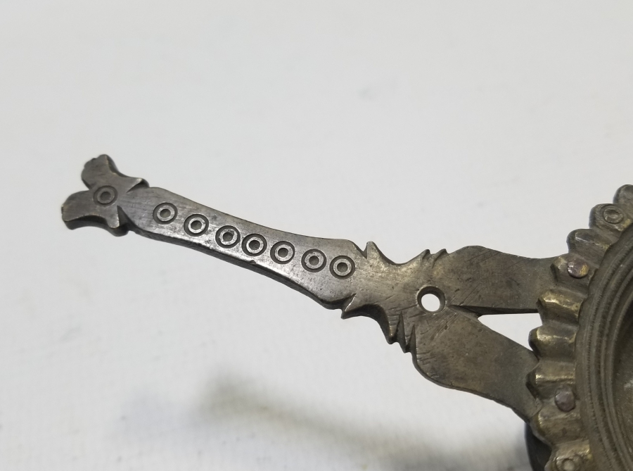 ÜZERİ KUŞ GÖZÜ FİGÜRLÜ OSMANLI DÖNEMİ NADİR NARGİLE KÖZLÜĞÜ