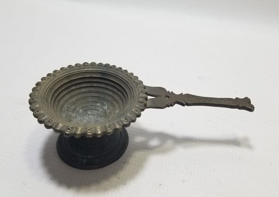 ÜZERİ KUŞ GÖZÜ FİGÜRLÜ OSMANLI DÖNEMİ NADİR NARGİLE KÖZLÜĞÜ