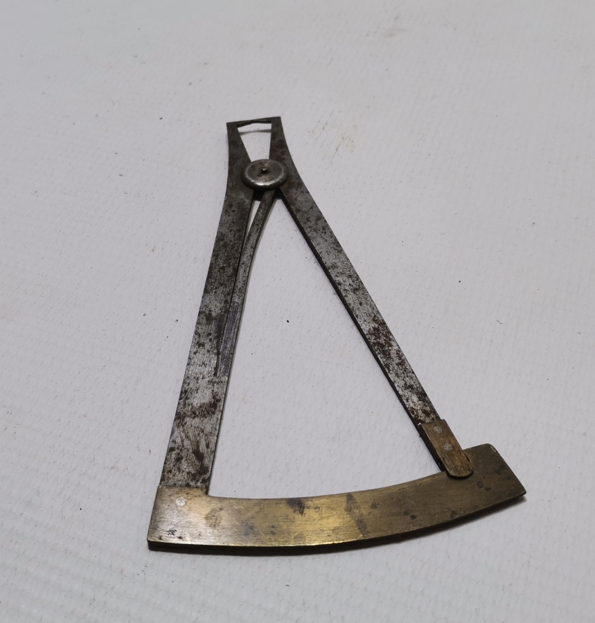 1. DÜNYA SAVAŞI DÖNEMİ NADİR TİPTE FRANSIZ TOPÇU PERGELİ