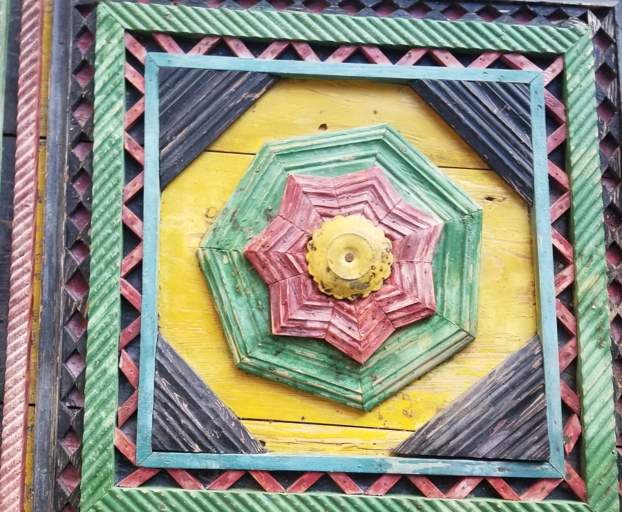 KÖK BOYALI VE EL OYMA İŞÇİLİKLİ OSMANLI DÖNEMİ BÜYÜK BOY TAVAN GÖBEĞİ