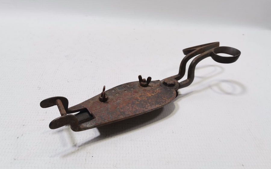 ÜZERİ OSMANLICA USTA DAMGALI NADİR TİPTE HEREKE HALI MAKASI