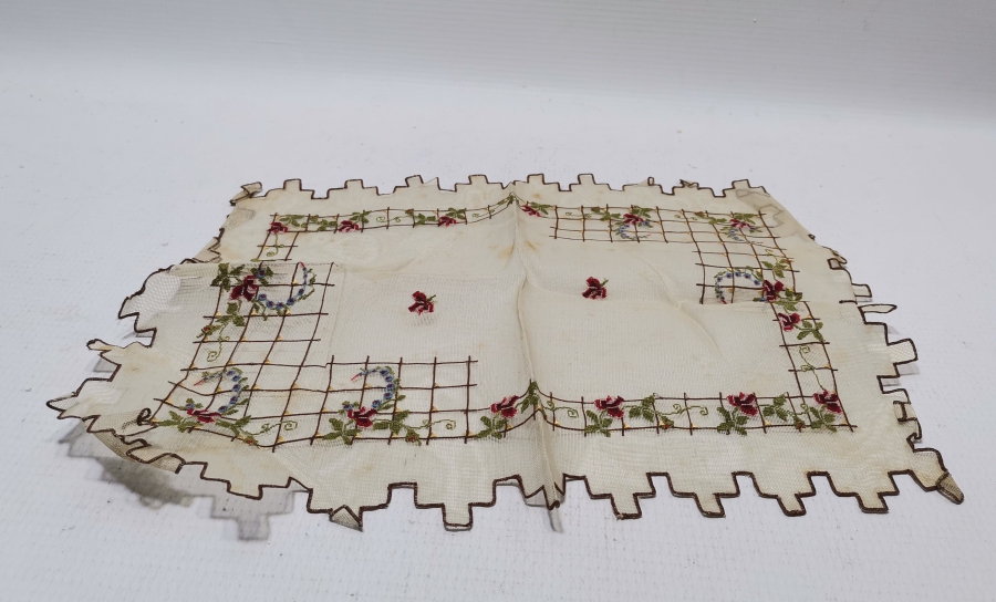 TAMAMI EL İŞİ ANTİKA LEVANTEN TABAK ALTLIĞI