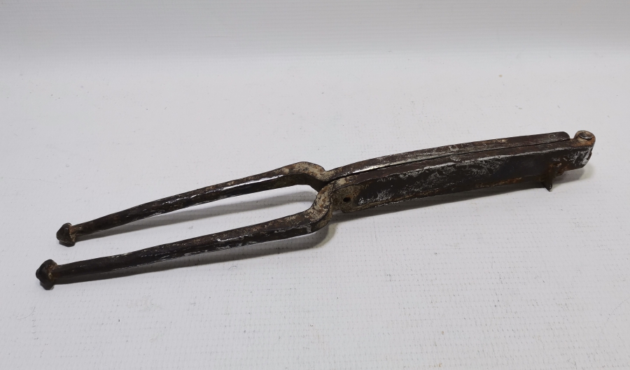 OSMANLI DÖNEMİ NADİR TİPTE KURŞUN KALIBI