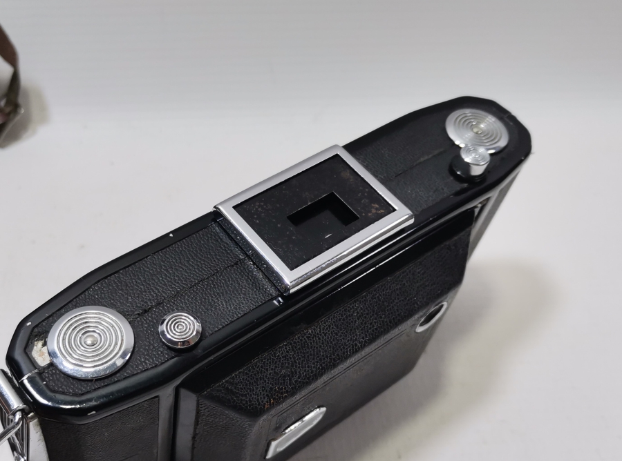 ORİJİNAL ÇANTASINDA OSMANLI DÖNEMİ NADİR KÖRÜKLÜ FOTOĞRAF MAKİNESİ