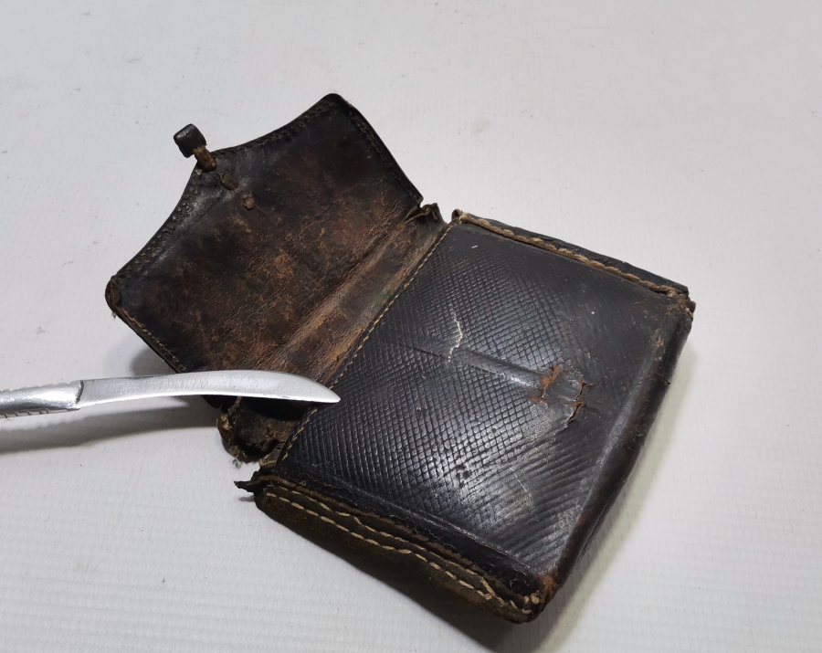 OSMANLI DÖNEMİ EL YAPIMI DERİ ENAM-I ŞERİF KABI