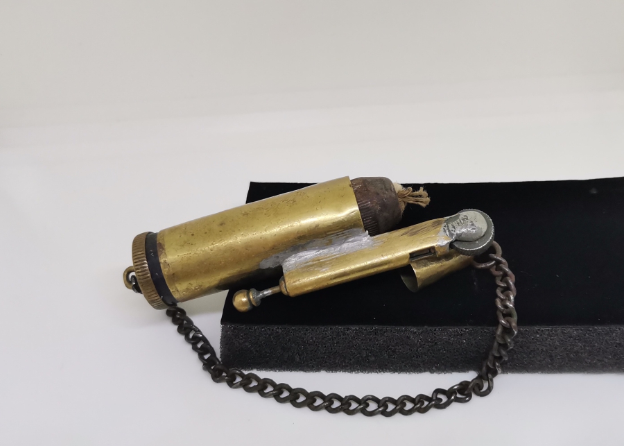 OSMANLI DÖNEMİ NADİR EL YAPIMI SUBAY ÇAKMAĞI