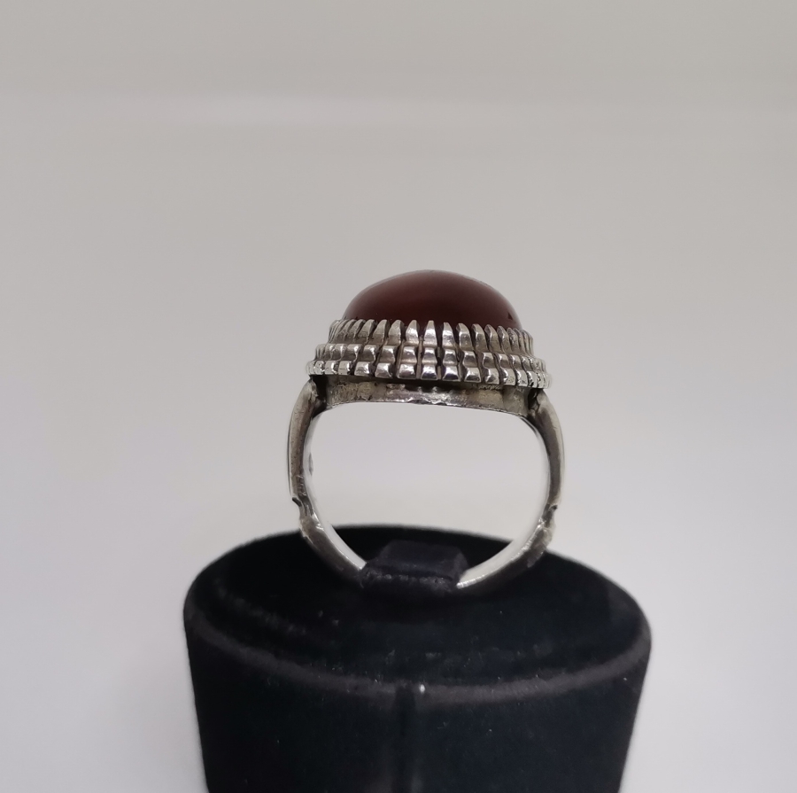 ÜZERİ AKİK TAŞLI DEV BOY ANTİKA GÜMÜŞ YÜZÜK