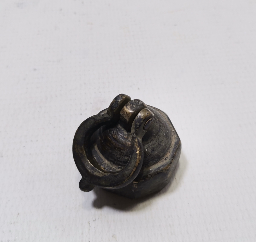 NADİR FORMDA OSMANLI DÖNEMİ TUTMAÇLI DİRHEM