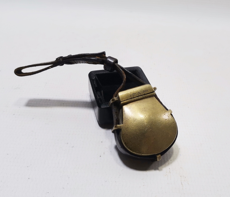 ORİJİNAL DERİ ASKISIYLA ÇOK NADİR PİŞTOV ÇAPUTLUĞU