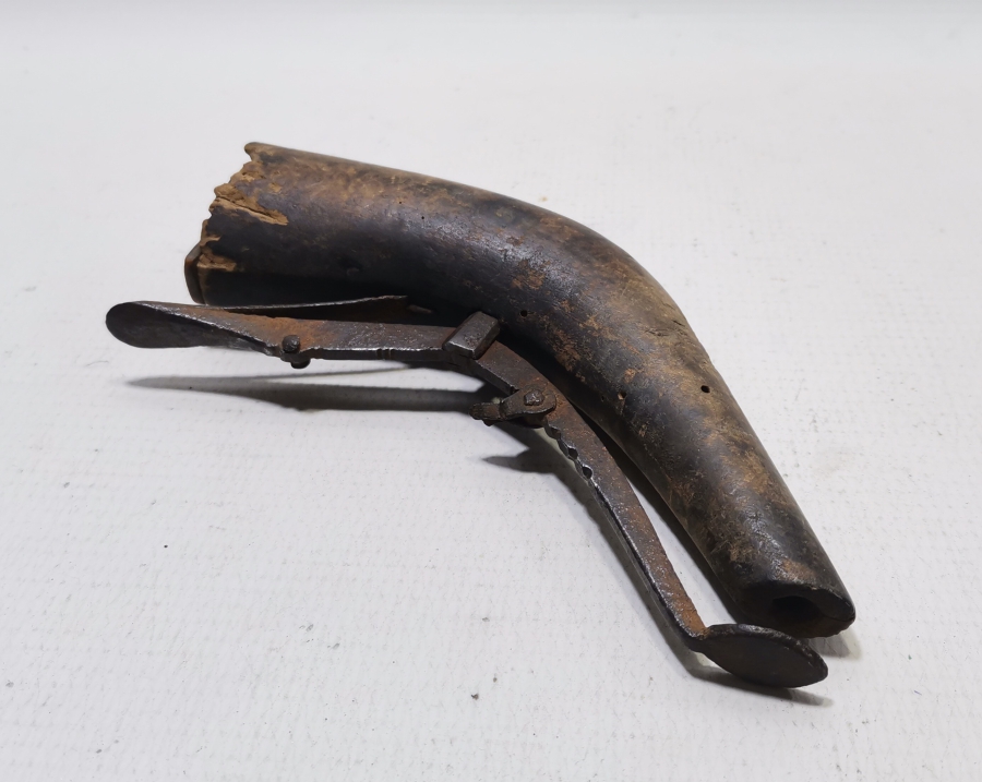 OSMANLI DÖNEMİ EL YAPIMI NADİR PİŞTOV BARUTLUĞU