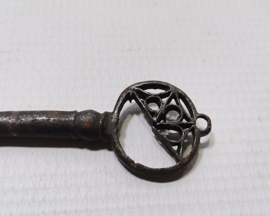 OSMANLI DÖNEMİ NADİR TİPTE SAPI İŞLEMELİ KAYSERİ ANAHTAR