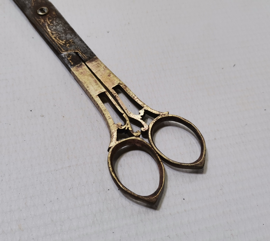 ÜZERİ ALTIN ÇAKMA İŞÇİLİKLİ OSMANLI DÖNEMİ HATTAT MAKASI