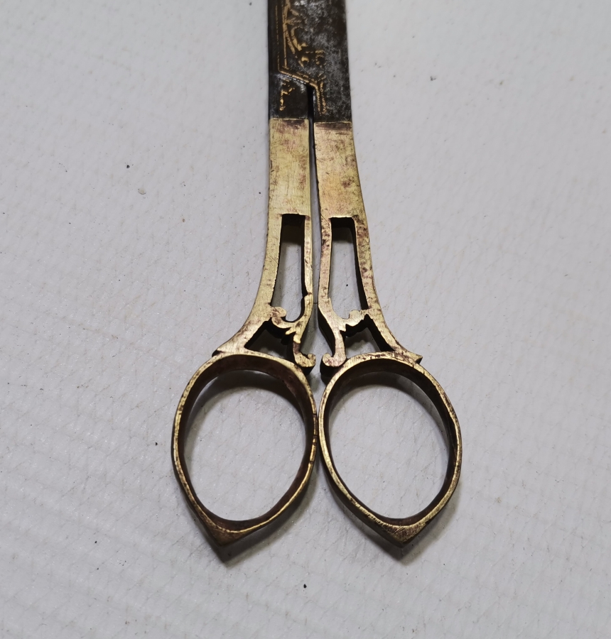 ÜZERİ ALTIN ÇAKMA İŞÇİLİKLİ OSMANLI DÖNEMİ HATTAT MAKASI