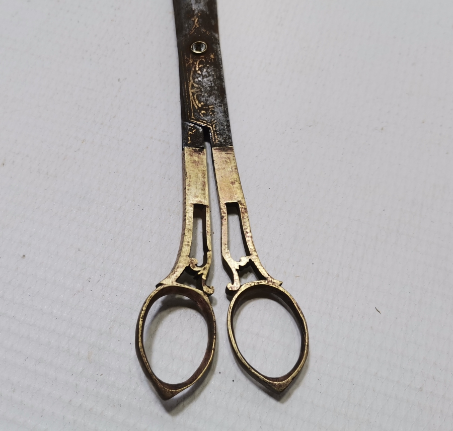 ÜZERİ ALTIN ÇAKMA İŞÇİLİKLİ OSMANLI DÖNEMİ HATTAT MAKASI