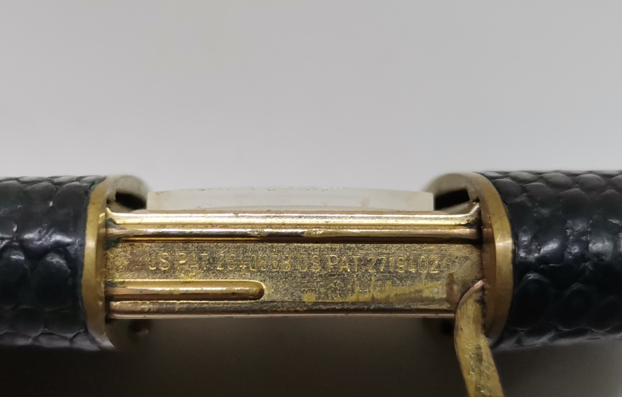 ORİJİNAL DERİ KABINDA ANTİKA SEYAHAT SAATİ