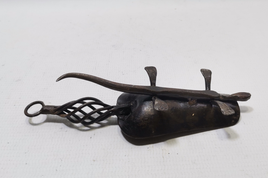 NADİR TİPTE OSMANLI DÖNEMİ BEKTAŞİ MUMLUK