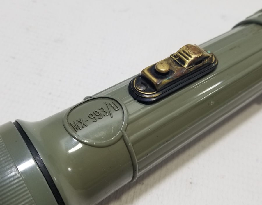 2. DÜNYA SAVAŞI DÖNEMİ BAKALİT KASA EL FENERİ