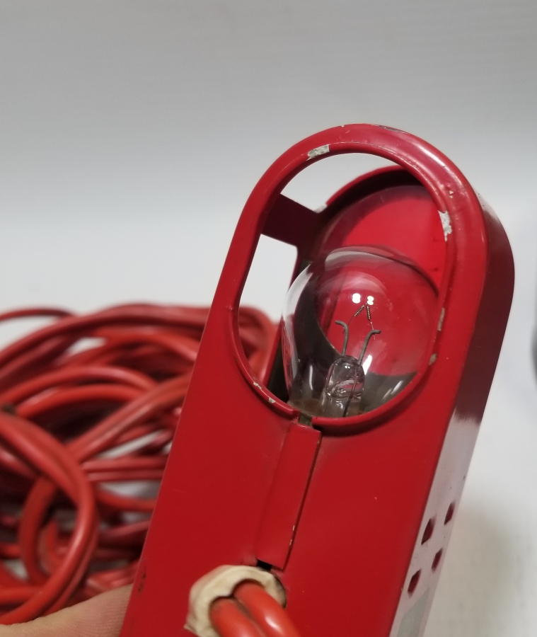 ALTI MIKNATISLI NADİR ARAÇ İŞARET LAMBASI