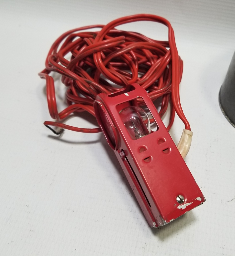 ALTI MIKNATISLI NADİR ARAÇ İŞARET LAMBASI