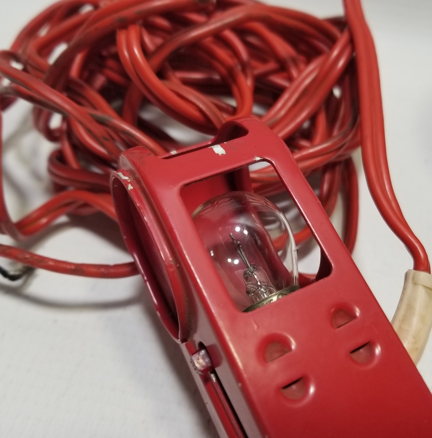 ALTI MIKNATISLI NADİR ARAÇ İŞARET LAMBASI