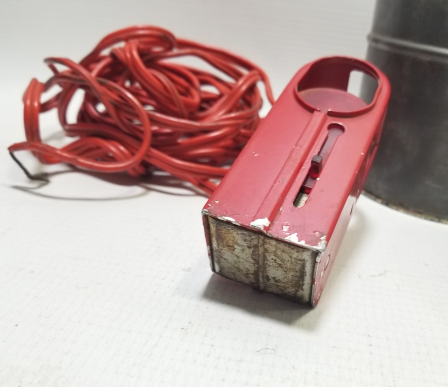 ALTI MIKNATISLI NADİR ARAÇ İŞARET LAMBASI