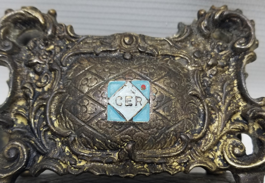 ÜZERİ KABARTMA İŞÇİLİKLİ ESKİŞEHİR CER ATÖLYESİNDE YAPILMIŞ PEÇETELİK